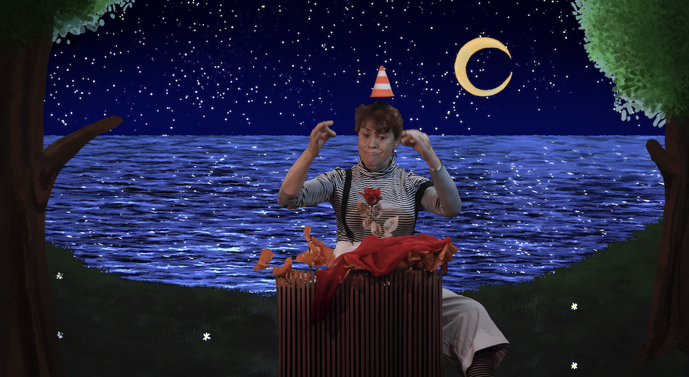 2025 Chromo+film Espaceproduction Olive Devant Rose